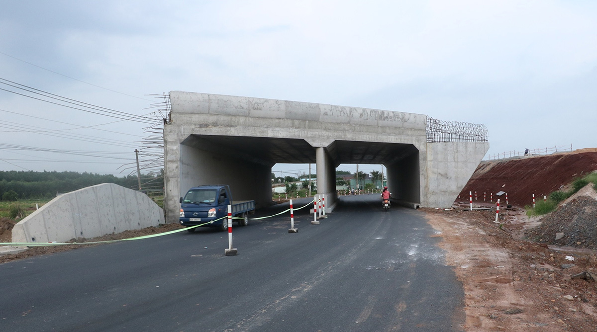 Thi công cao tốc Biên Hòa - Vũng Tàu